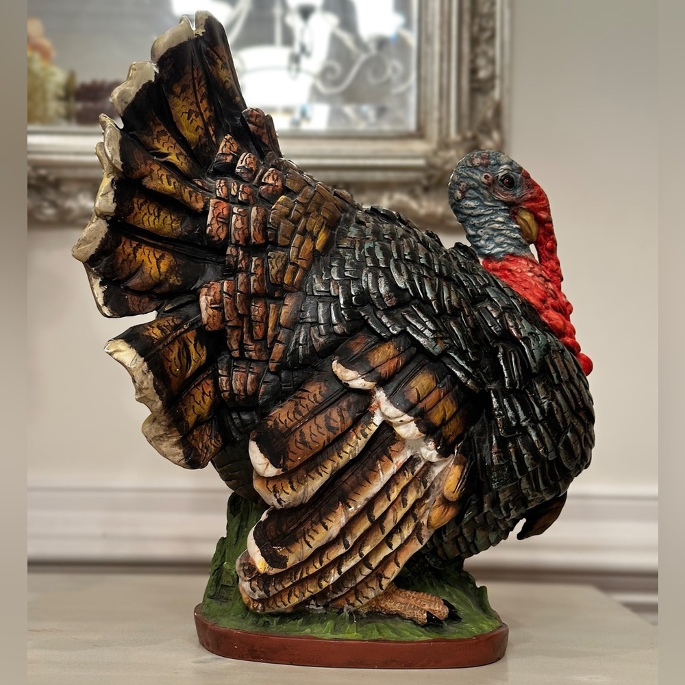 Beautiful Resin Turkey - Picture 4 of 9